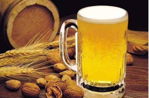 激光打標在啤酒行業(yè)進行標識的優(yōu)勢